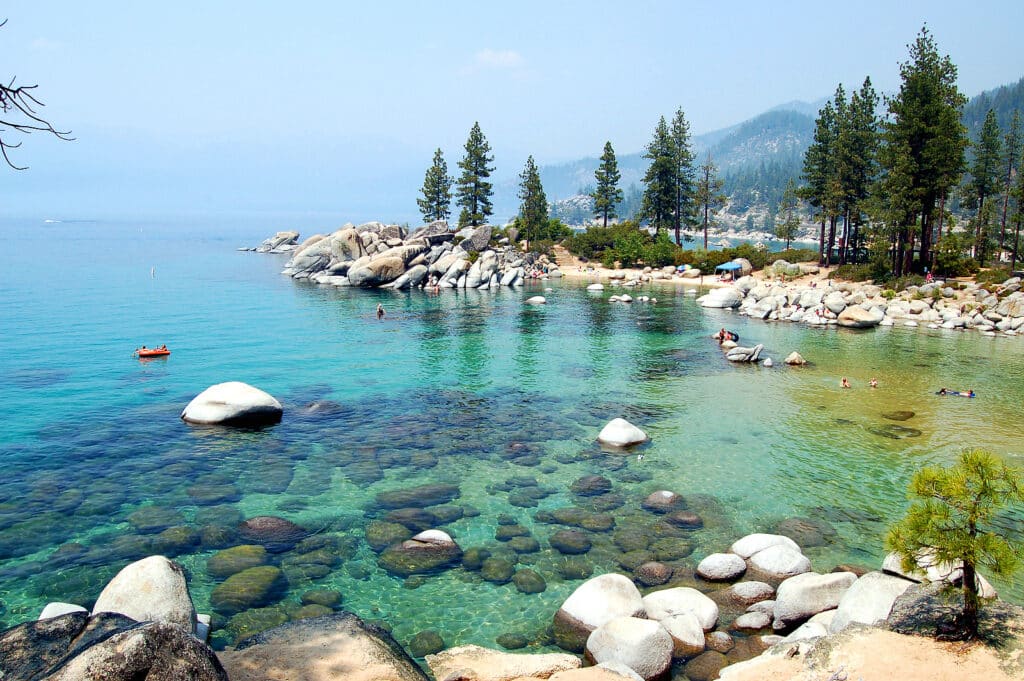 Forest Travel Explores Lake Tahoe's Seasonal Charm 3